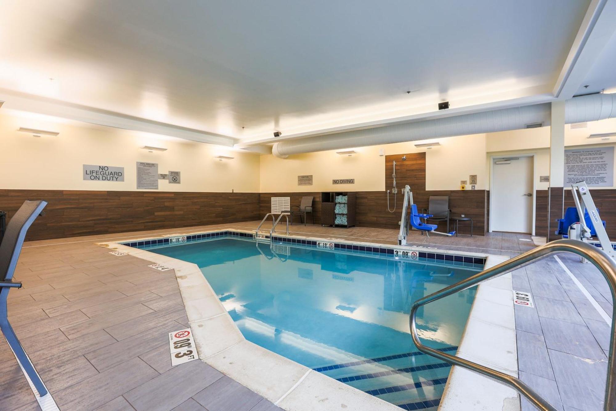 Fairfield Inn & Suites Marquette Eksteriør billede